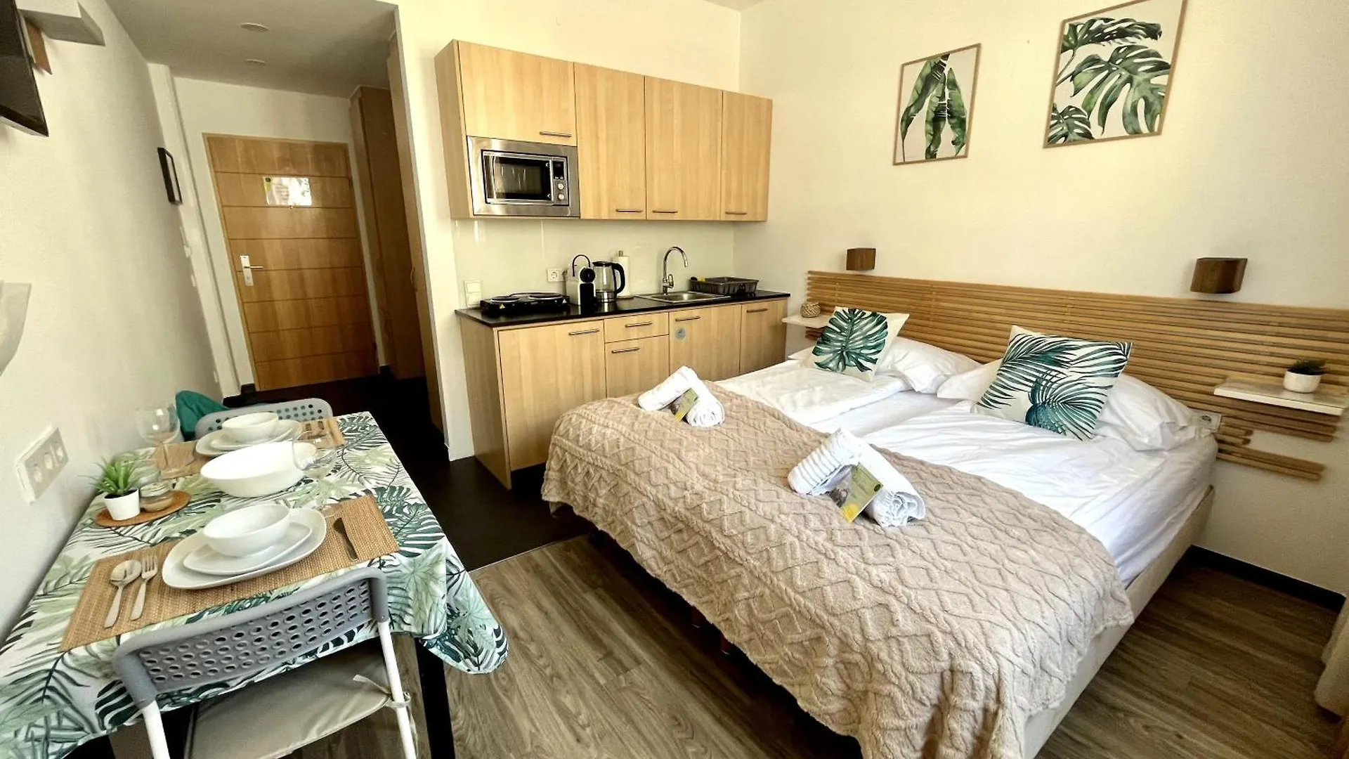 4Youhomes - Cosy & Green Studio In Central Station District Wien Lejlighed